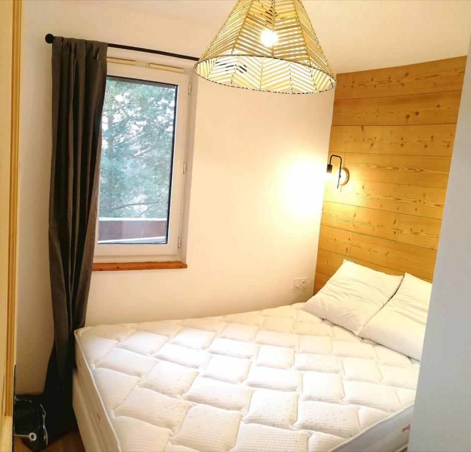 Appartement 4-6 personnes Génos Extérieur photo